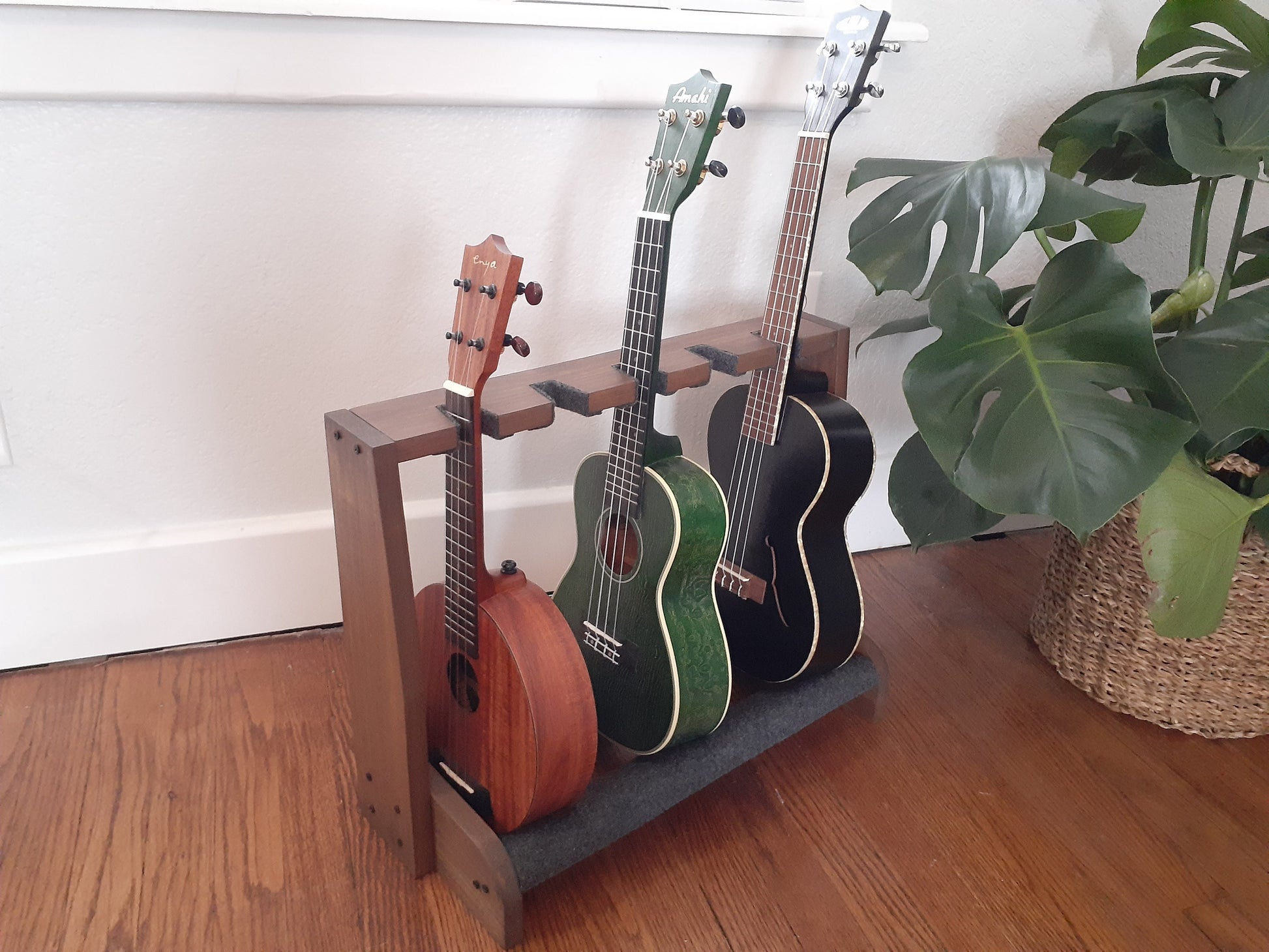 Ukulele Stand  Ukulele stand, Diy guitar stand, Wooden guitar stand